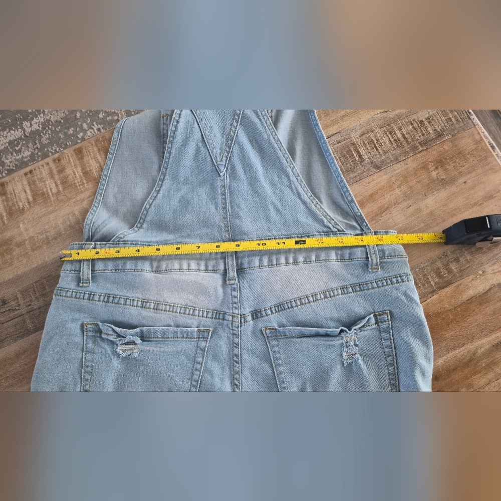 Light Blue Denim Overalls Shorts Size M/ L Destressed Y2k - Picture 5 of 11